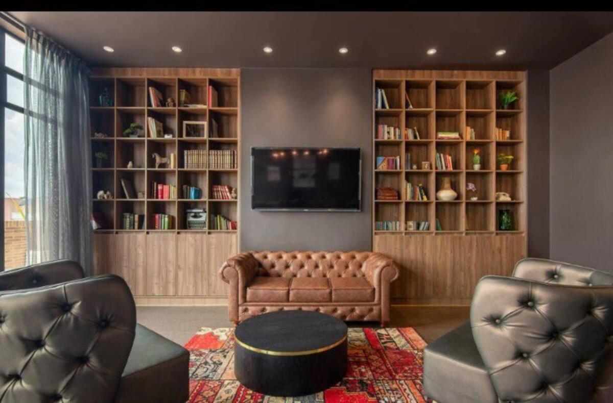 LUXURY APARTMENT with amenities in chicó bogotá Bogotá Exterior foto